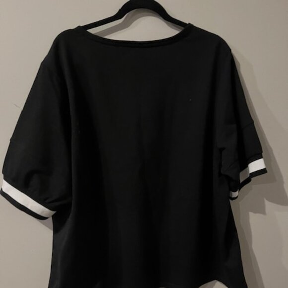 Tommy Hilfiger Women's Short Sleeve Top in XXL - Picture 2 of 12